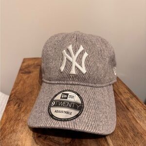 New Era Yankees Gray Chevron Wool Blend Cap